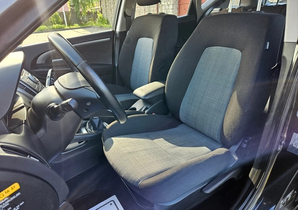 Kia Ceed cena 22900 przebieg: 120000, rok produkcji 2010 z Halinów małe 352